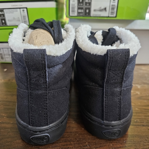 Cariuma OCA High Therma All Black Suede Boots Size 5M/6.5W NIB - Picture 5 of 9